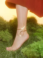 Dainty Gold Heart Anklet - Venoria