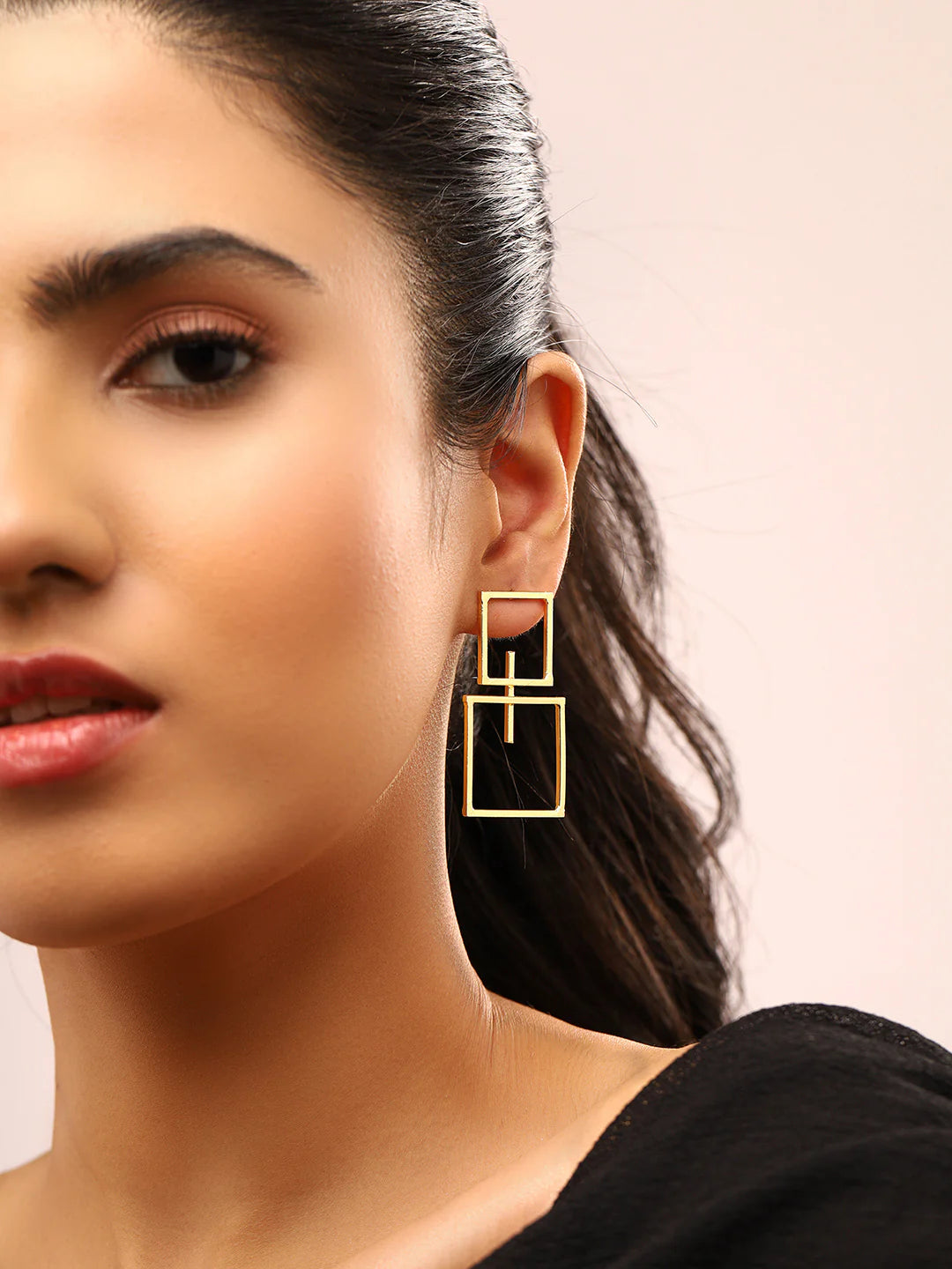 Geometric Gold Square Drop Earrings – Modern Minimalist Statement Jewelry - Venoria