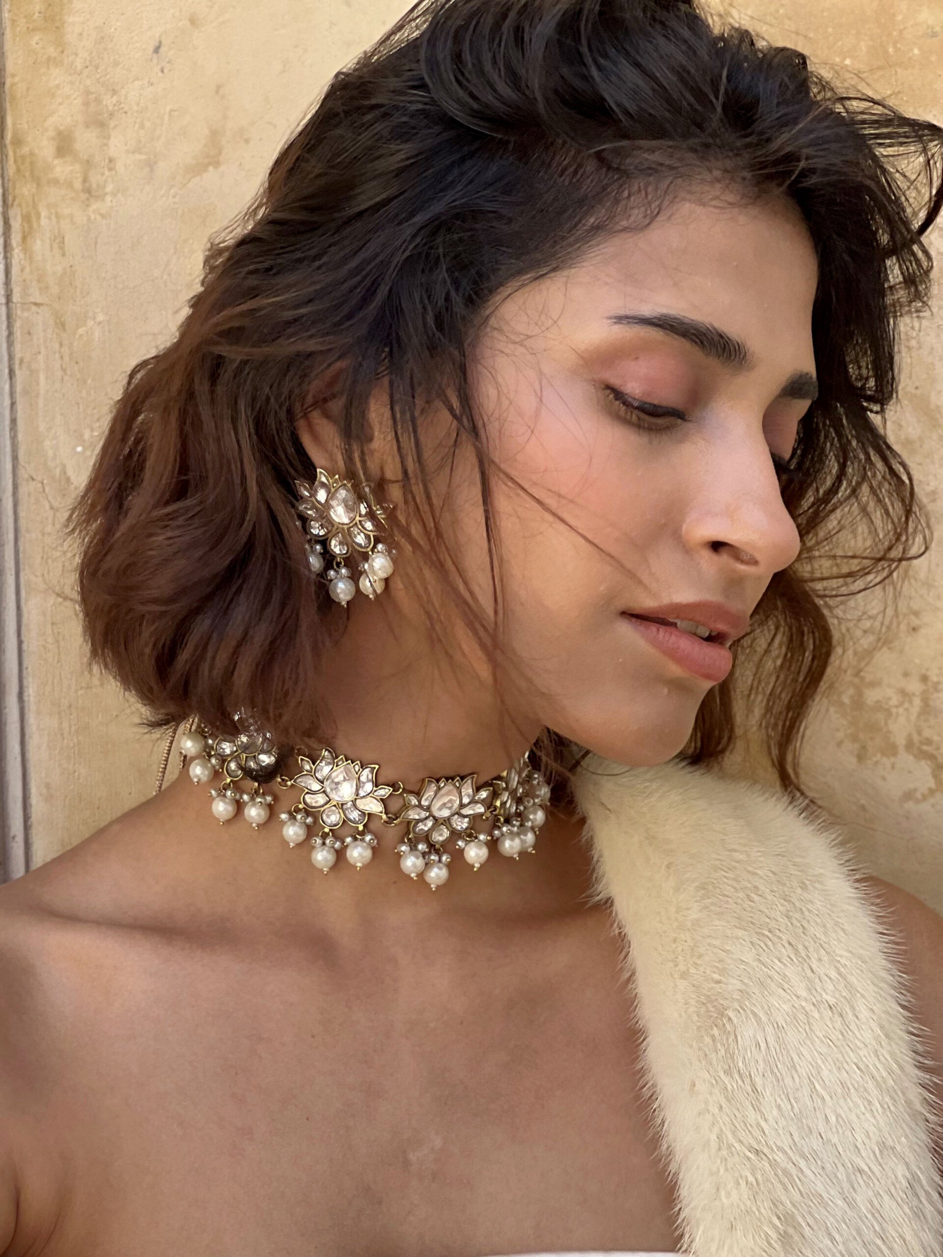 Pearl Choker Necklace – Silver Alloy with Dori Closure - Venoria