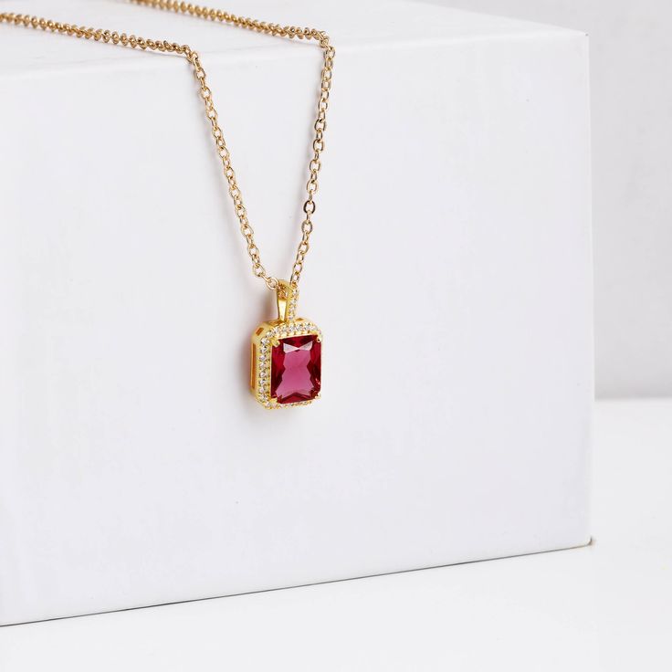 Pink Baguette Pendant Necklace - Venoria
