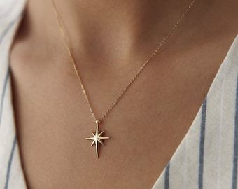Twinkle Star Gold Pendant Necklace - Venoria