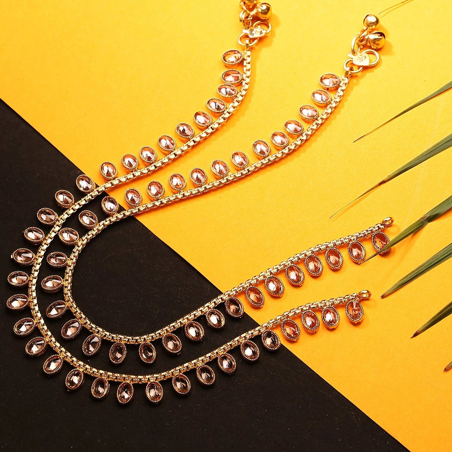 Shimmering Golden Anklet with Bell Charms - Venoria