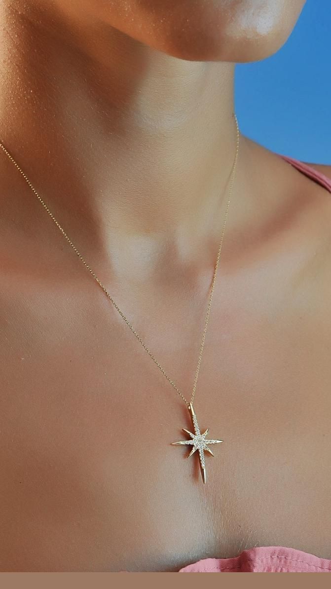 Twinkle Star Gold Pendant Necklace - Venoria