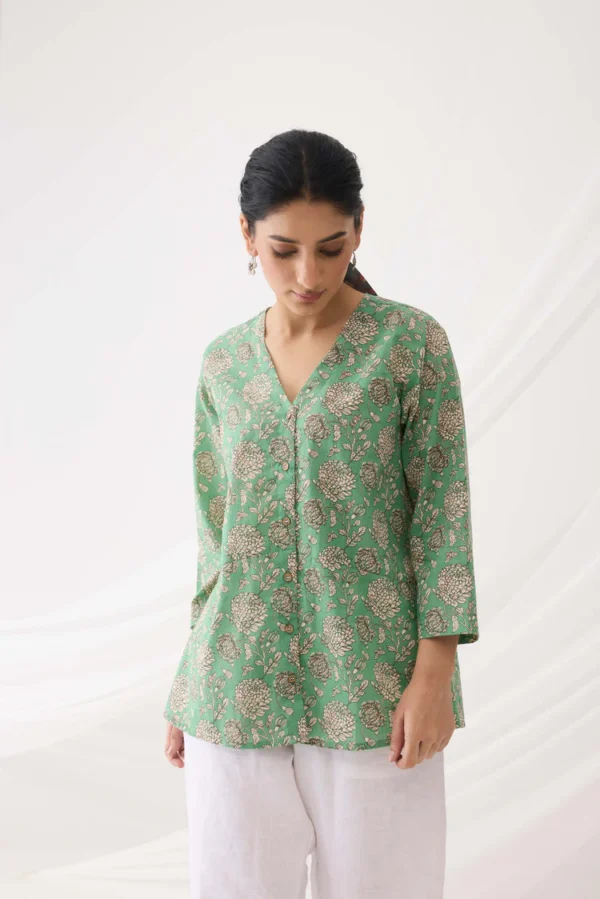 beachy top jade green