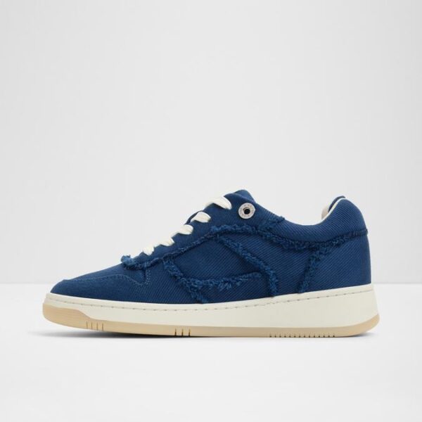 naurra in women's miscellaneous low top